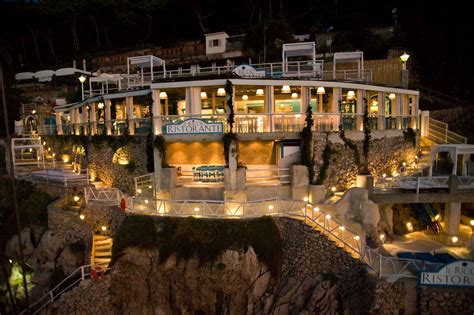 ristorante il riccio capri.